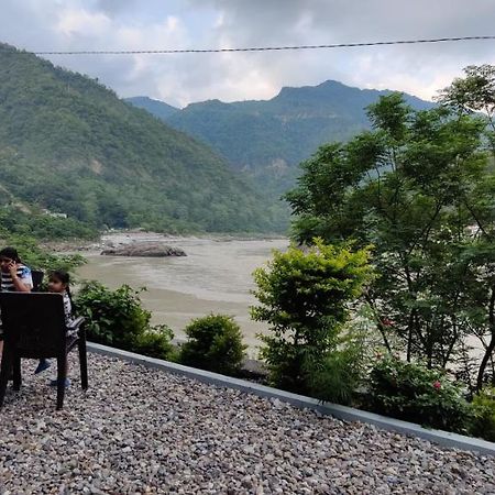 H7 Stay On The Ganges, Yoga & Spa Resort, Rishikesh Luaran gambar