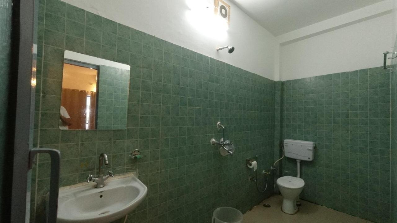 H7 Stay On The Ganges, Yoga & Spa Resort, Rishikesh Luaran gambar