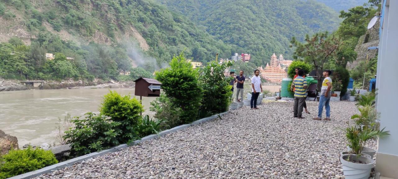 H7 Stay On The Ganges, Yoga & Spa Resort, Rishikesh Luaran gambar