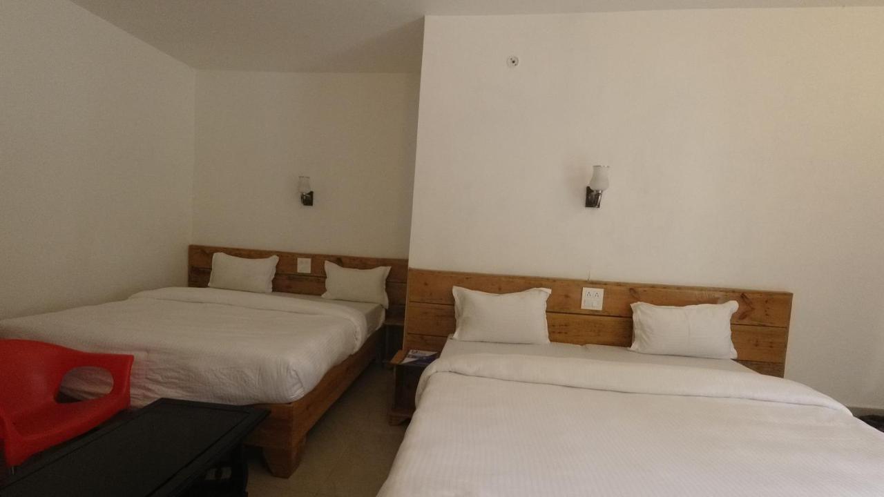 H7 Stay On The Ganges, Yoga & Spa Resort, Rishikesh Luaran gambar